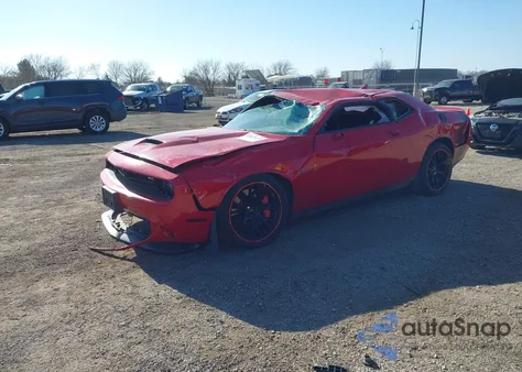 2015 Dodge Challenger Srt 392 from USA, damaged, VIN 2C3CDZDJ8FH747542
